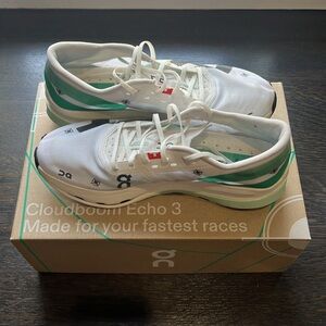 On Running Cloudboom Echo 3 size 6.5 women’s